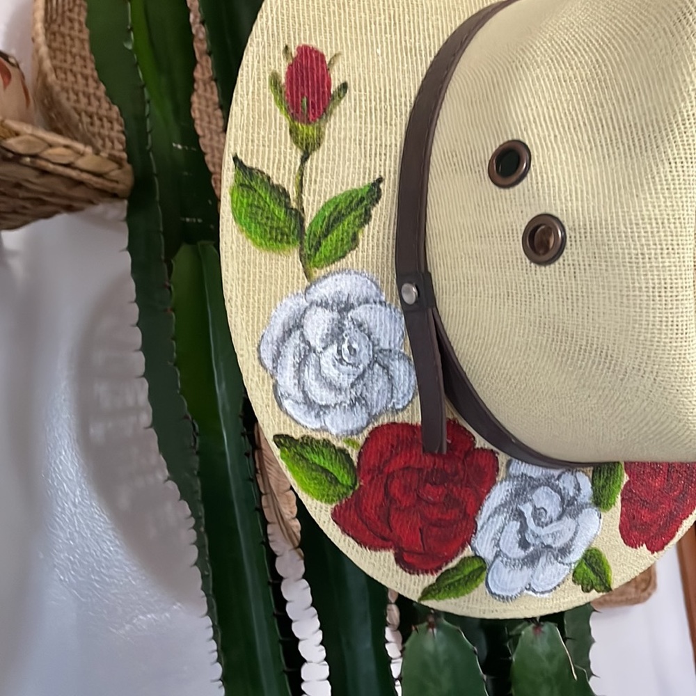 Hand painted hat - Picture 2 of 5